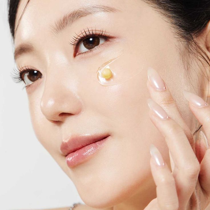 MEDICUBE - CREMA DEEP VITA C CAPSULE CREAM