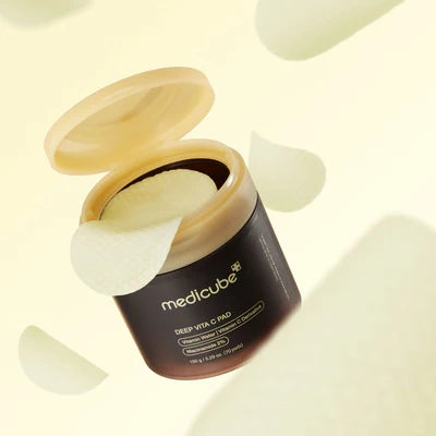 MEDICUBE - DISCOS DE ALGODÓN CON TONICO DEEP VITA C